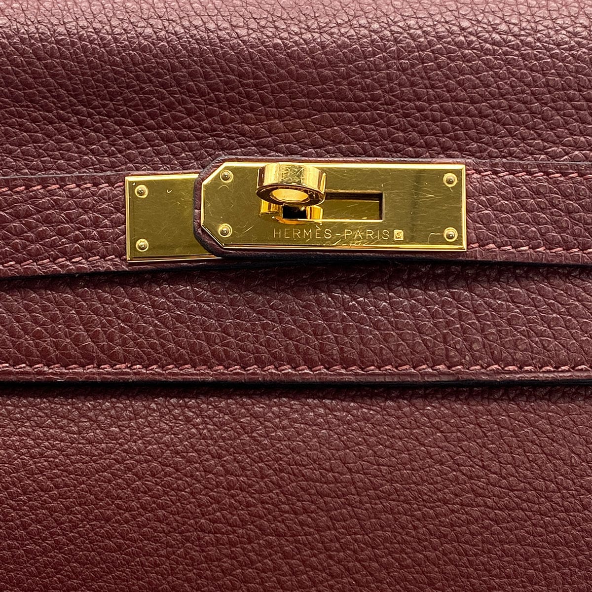 HERMES KELLY 32 RETORNE ROUGE H TOGO HAND BAG 2001 SQUARE E GOLD HARDWARE 90324279
