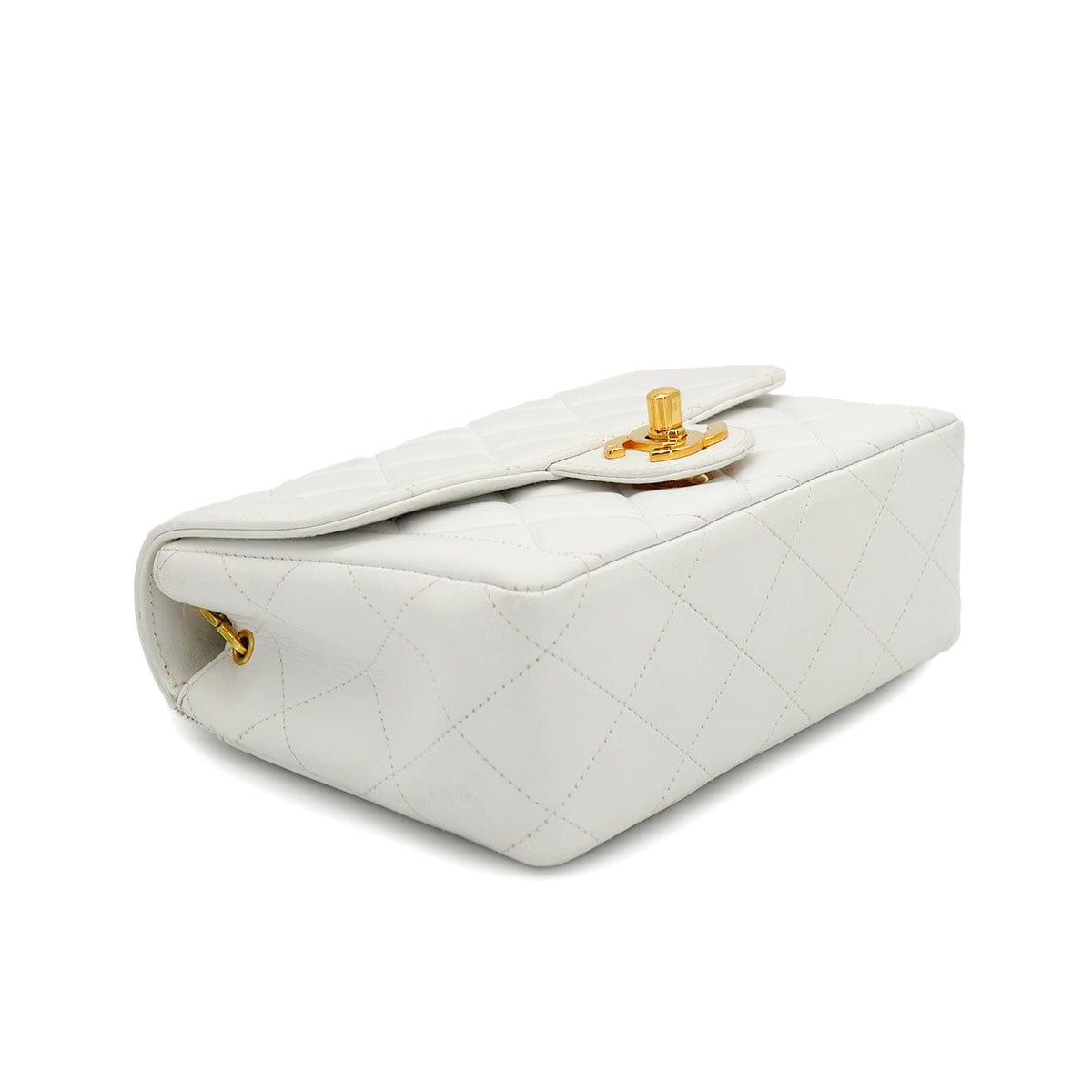 PURPOSE VINTAGE CHANEL MATELASSE BIG COCO CHAIN HAND BAG WHITE LAMB SKIN GOLD HARDWARE 90327091