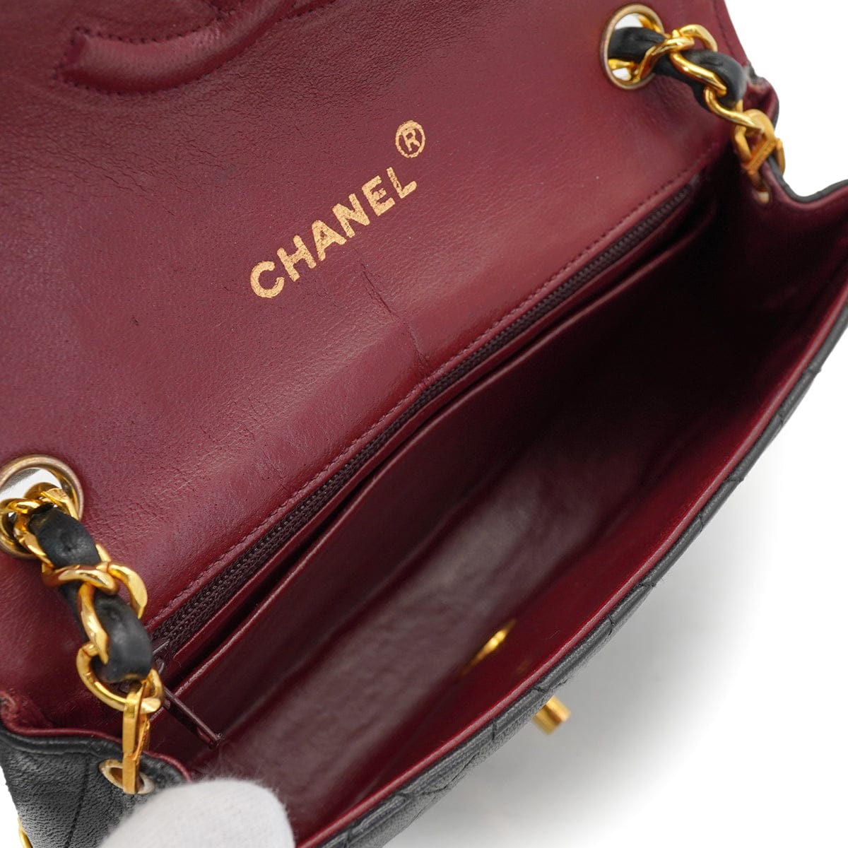 PURPOSE VINTAGE CHANEL MATELASSE CHAIN SHOULDER BAG BLACK LAMB SKIN GOLD HARDWARE 90326851