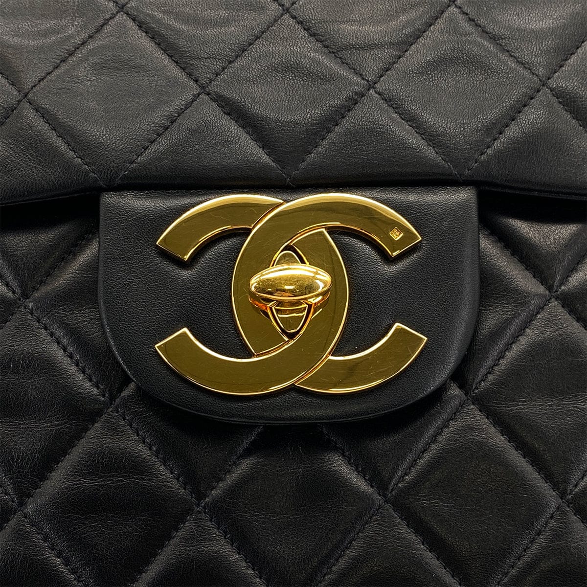 PURPOSE VINTAGE CHANEL MAXI MATELASSE 34 CHAIN SHOULDER BAG BLACK LAMB SKIN GOLD HARDWARE 90321152