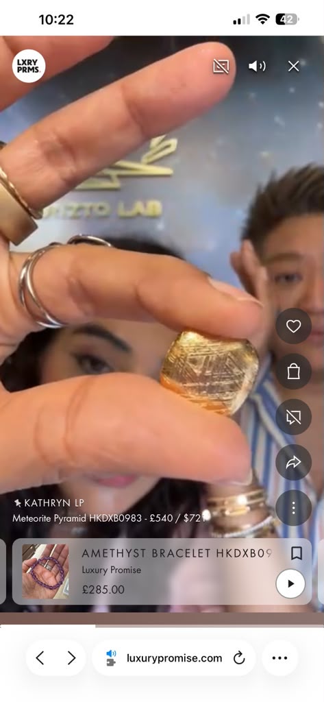 Golden Meteorite HKDXB0976