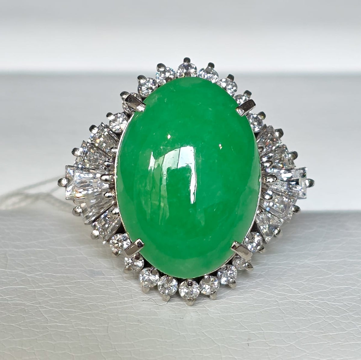 Rockstoc x LP Pt900 Jade Ring Sz 5 13.3g RLPR5