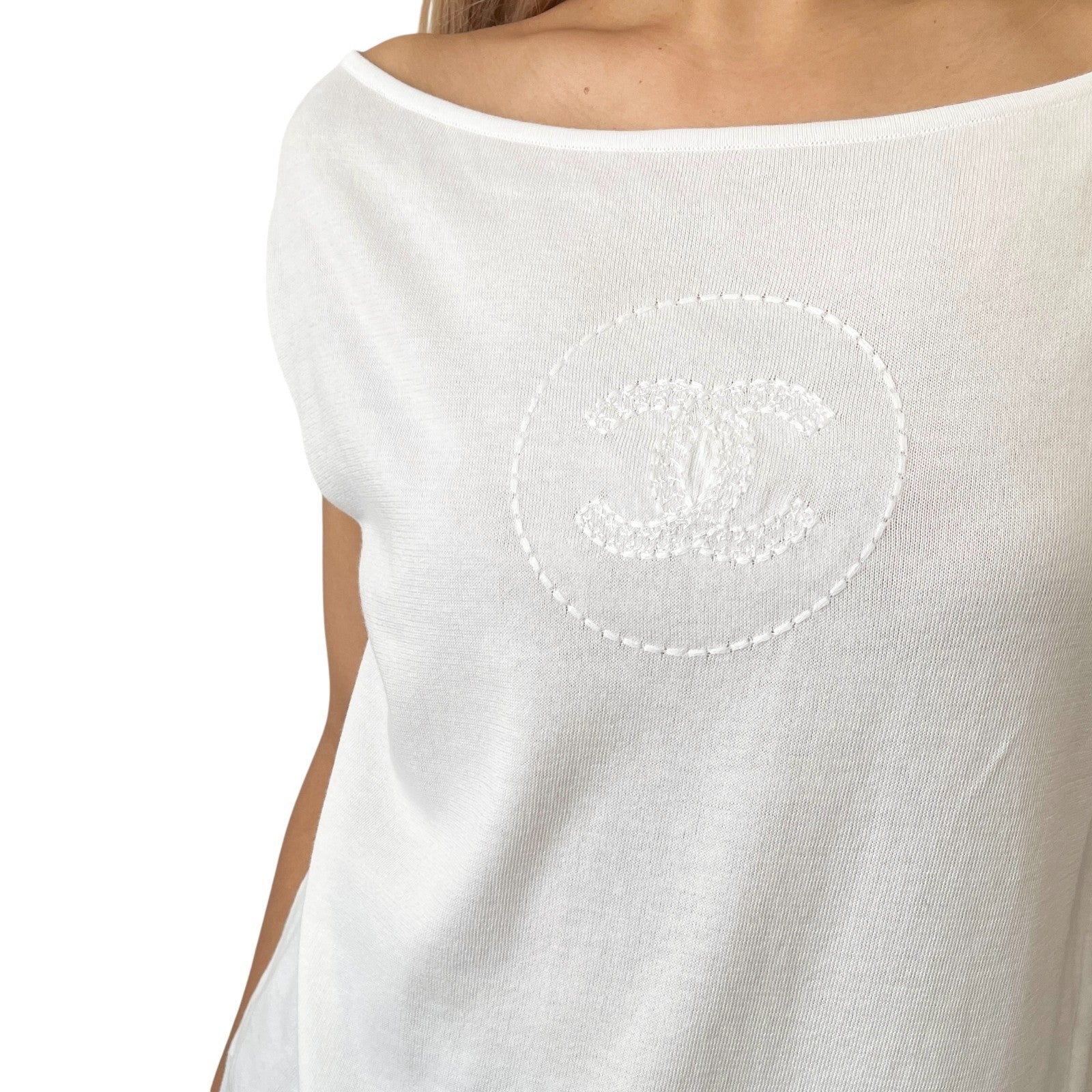 CHANEL Vintage 07P CC Logo Summer Knit Top Tank #38 Boat Neck White Sleeveless