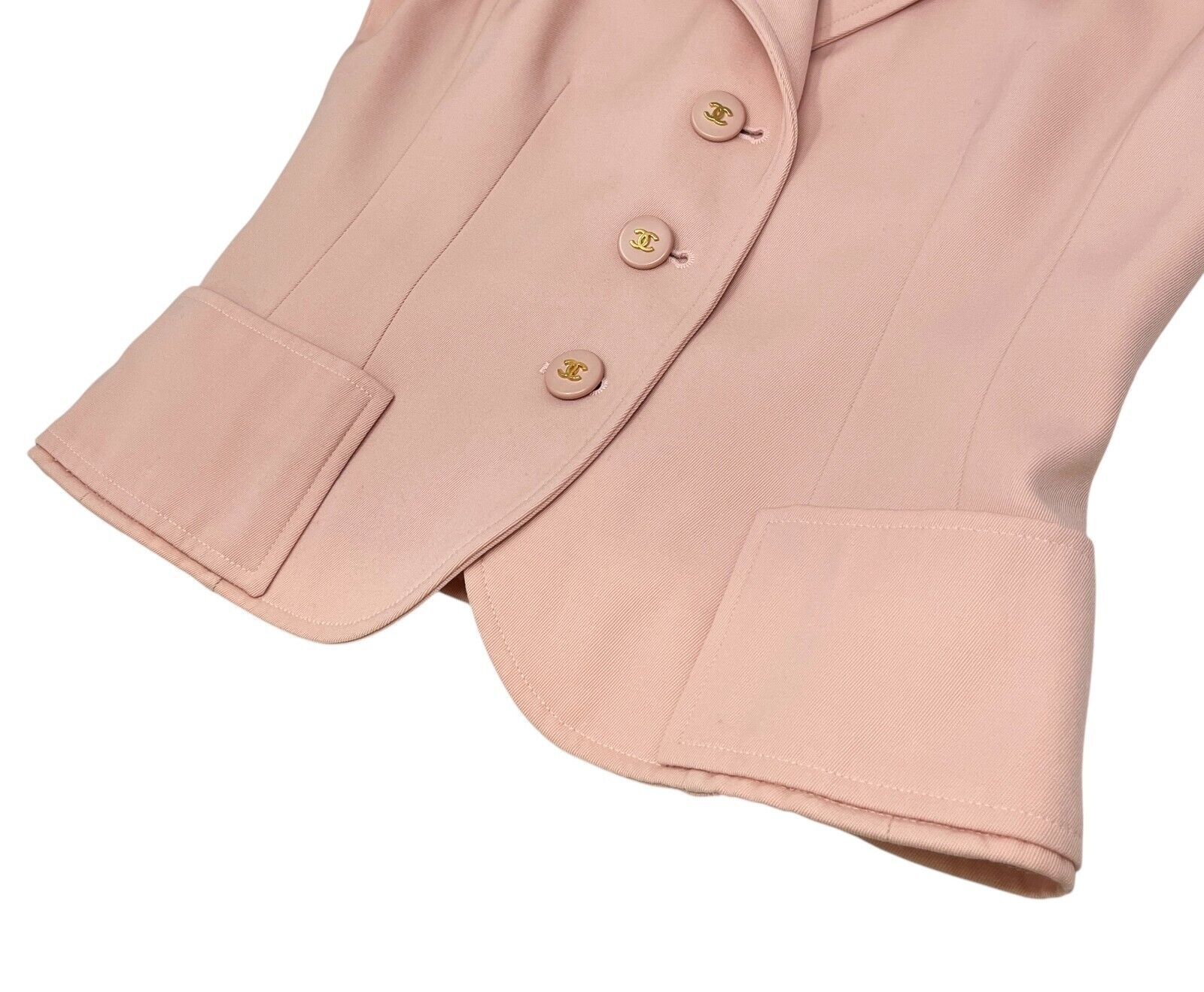 CHANEL Vintage 97P CC Logo Jacket #36 Cropped Button Pink Wool