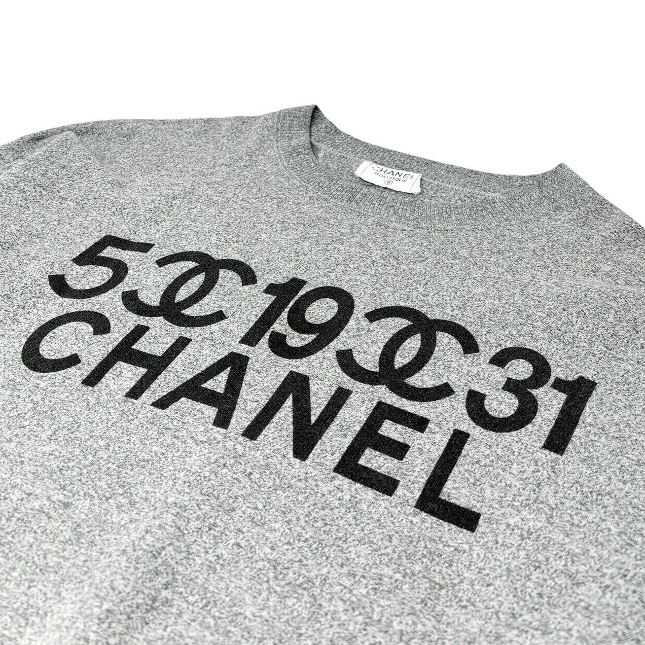 CHANEL Vintage 1990s CC Logo Sweatshirt Top Gray Black Long Sleeve