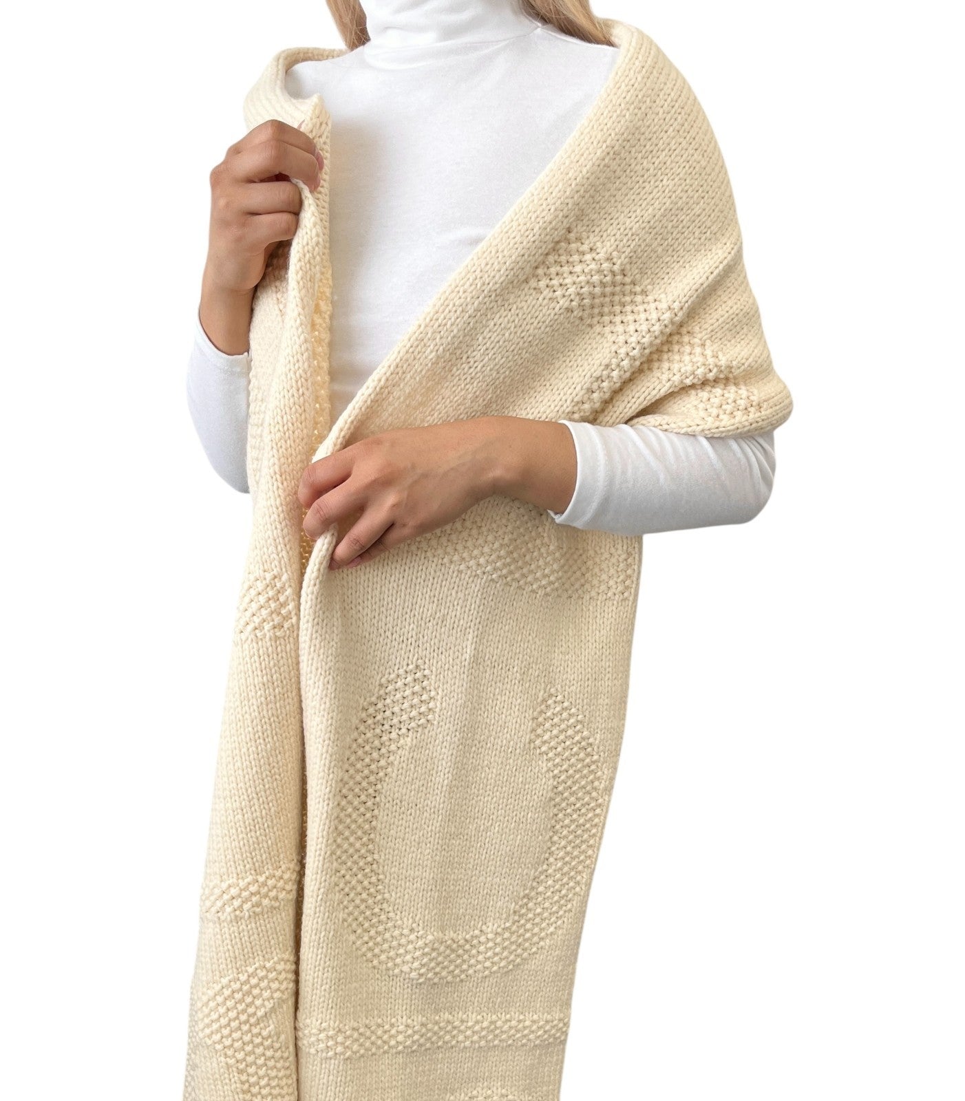 CHANEL Vintage CC Mark Logo Knit Muffler Scarf Wrap Accessory Cream Wool Stitch