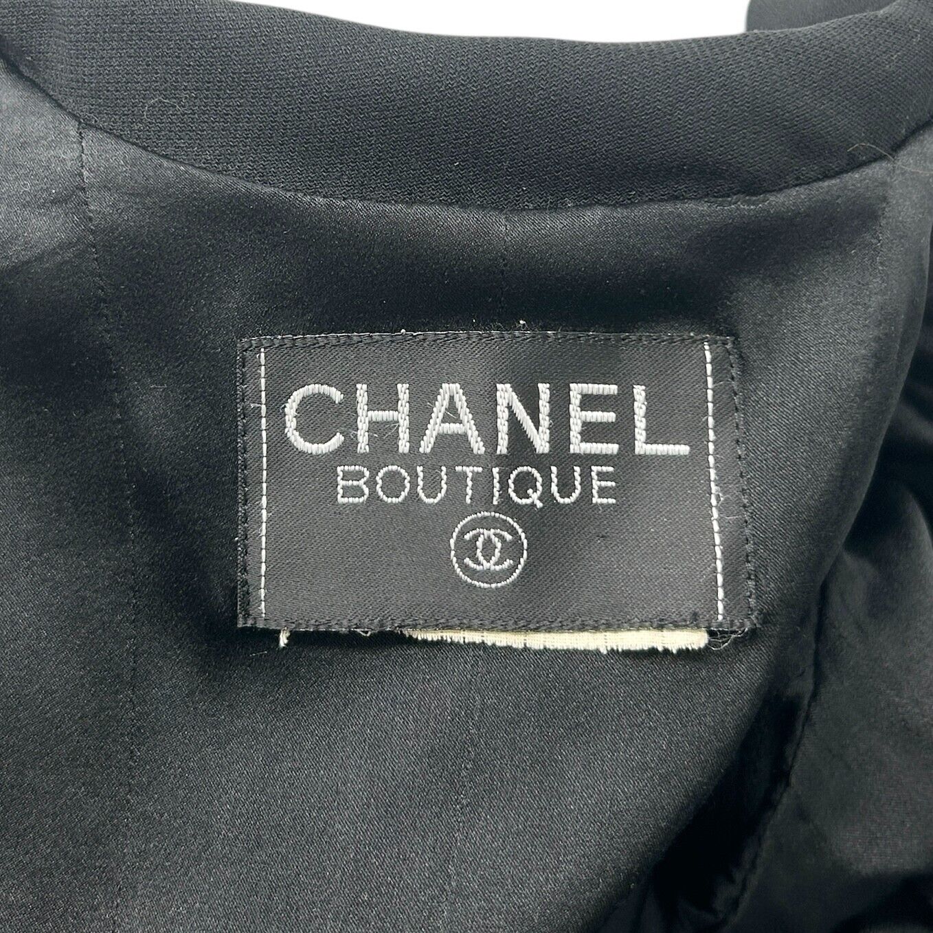 CHANEL Vintage 95P CC Mark Logo Long Sleeve Jacket Black Gold Wool Button