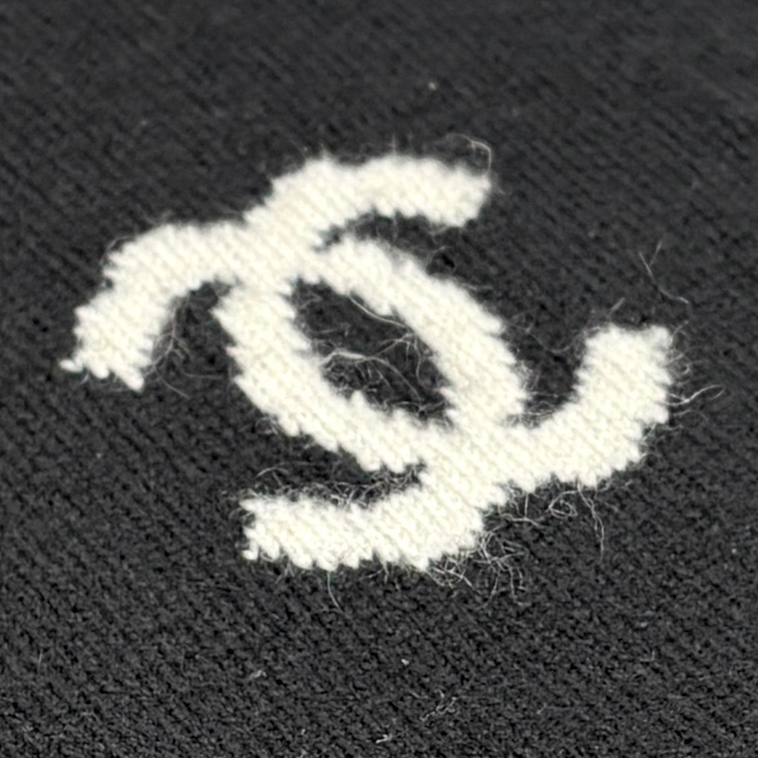 CHANEL Vintage 04A CC Logo Knit Dress One-piece #34 Black Gray Cashmere Button