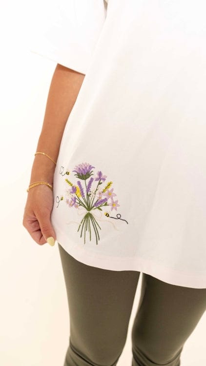 SELF LOVE BEE ADULTS T-SHIRT (قميص)