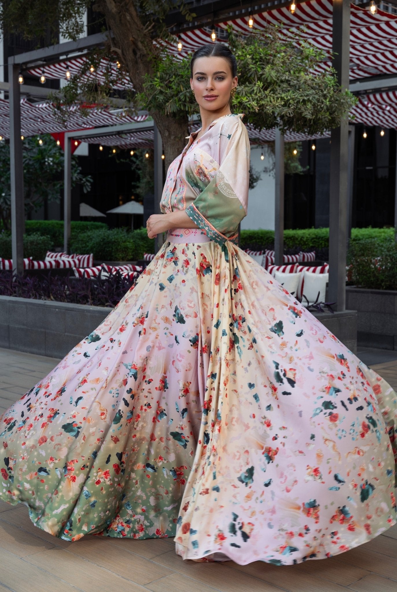 Skirt Karlito Gradient Astrology Taurus| تنورة Karlito - Maison Clad