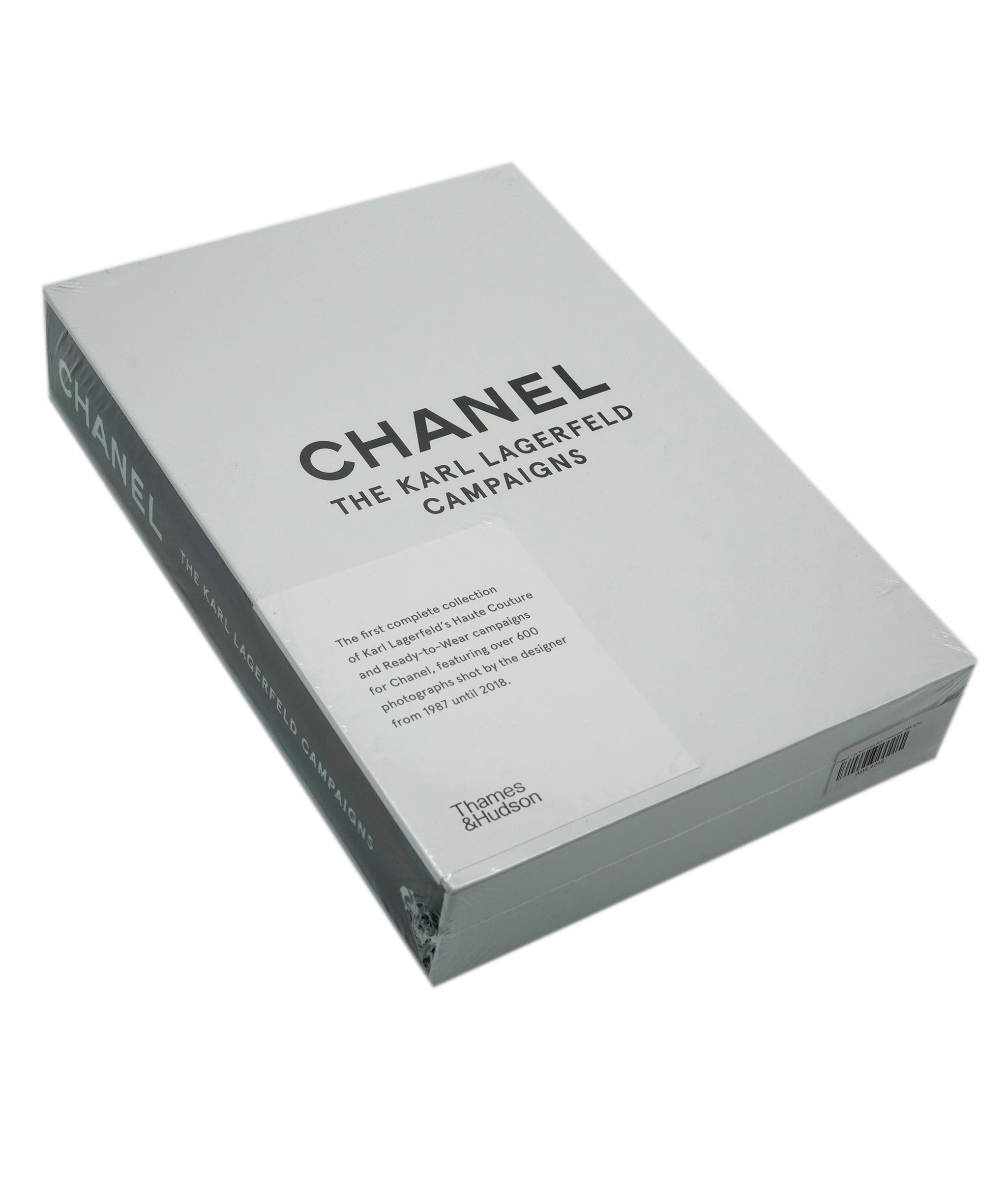 Thames and Hudson Chanel: The Karl Lagerfeld Campaign AWL4246