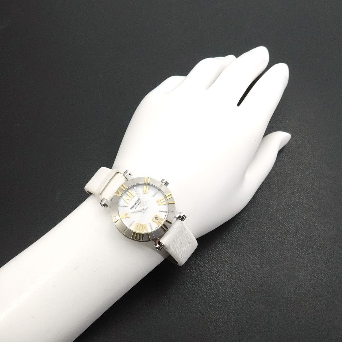 Tiffany & Co. TIFFANY&Co. Atlas Z1300 68 16A20A41A Automatic Date White Ladies 90325673