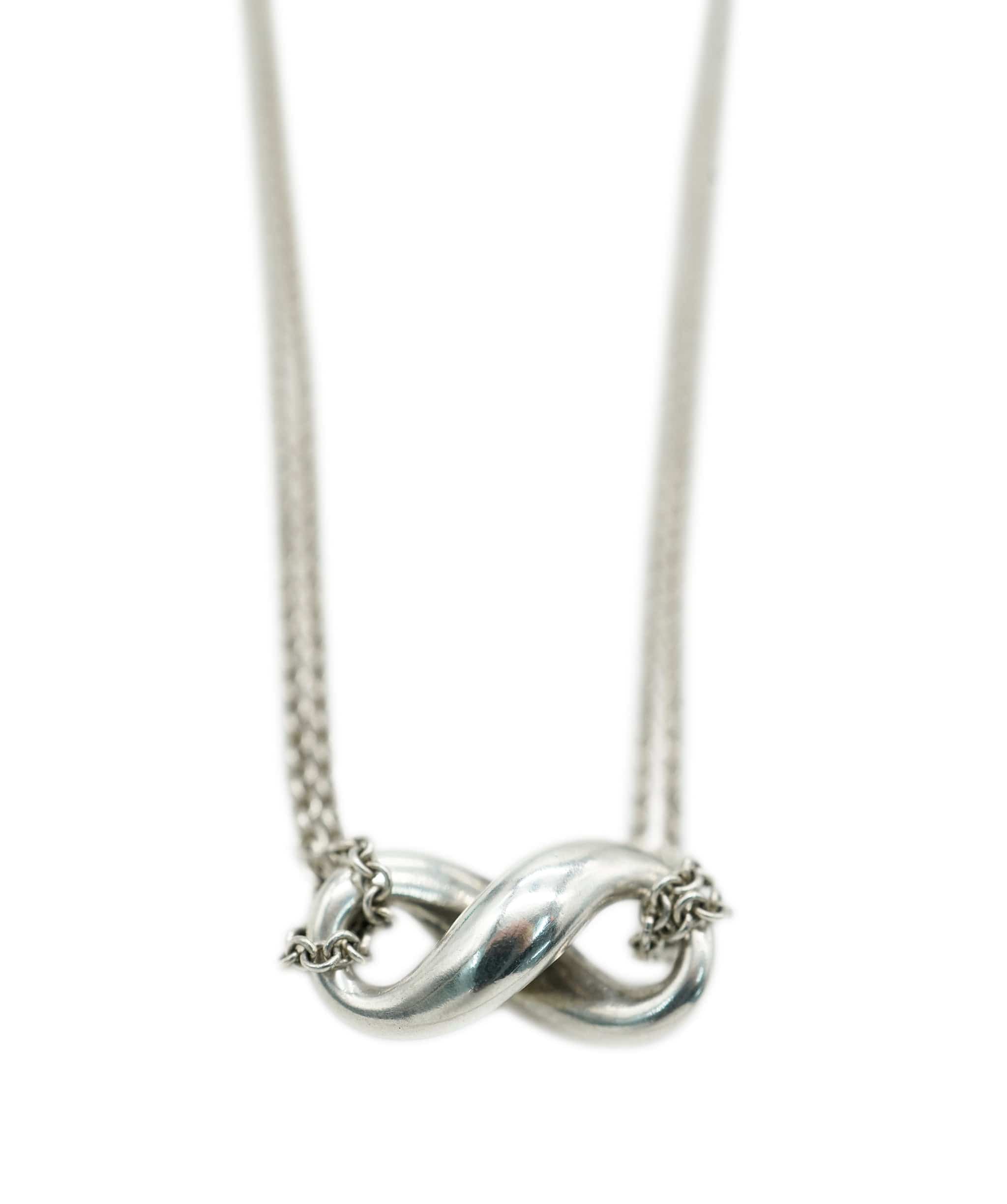 Tiffany Tiffany & Co. Infinity pendant double silver chain AHC1674