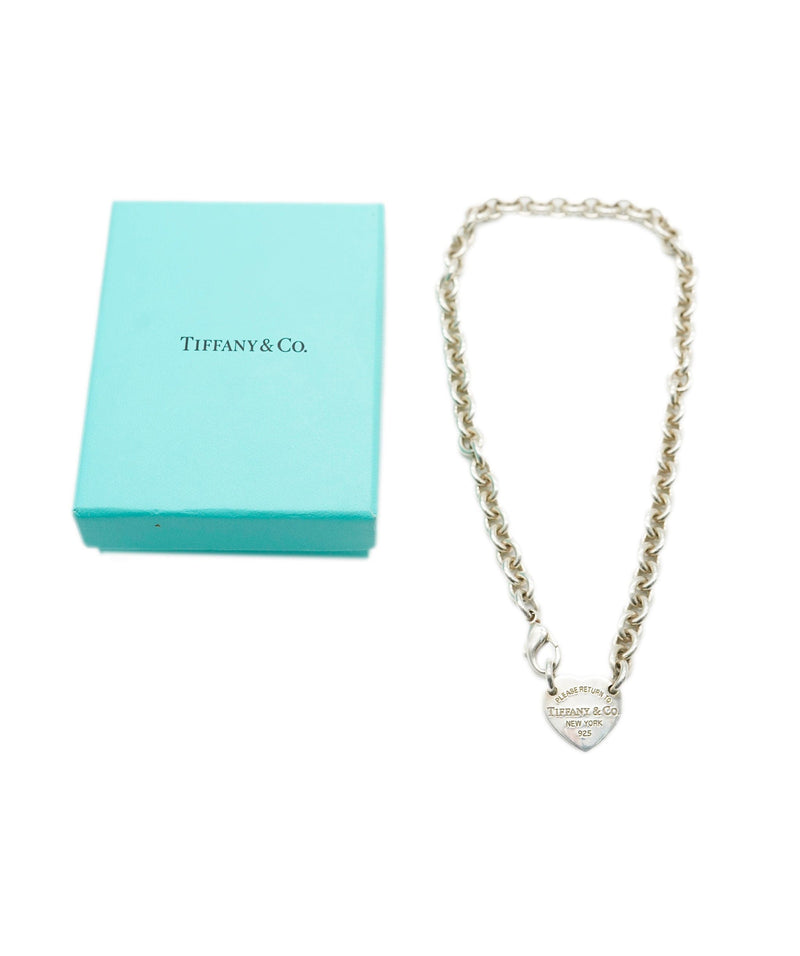 Tiffany & Co 18K White Gold Diamond Please Return to Tiffany Heart Tag –  QUEEN MAY