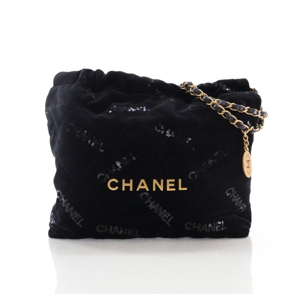 USA Chanel 22 Hobo Small Black Velvet