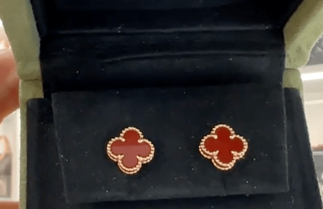 Van Cleef & Arpels Van Cleef & Arpels sweet alhambra carnelian earrings SKCX4058