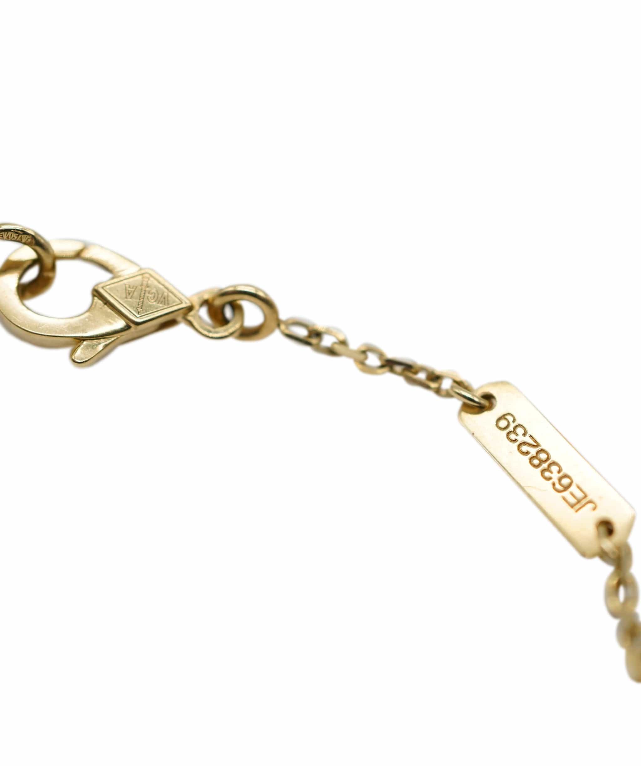 Van Cleef & Arpels Van Cleef & Arpels Mother of pearl yellow gold Vintage Alhambra Pendant Necklace ASL9954