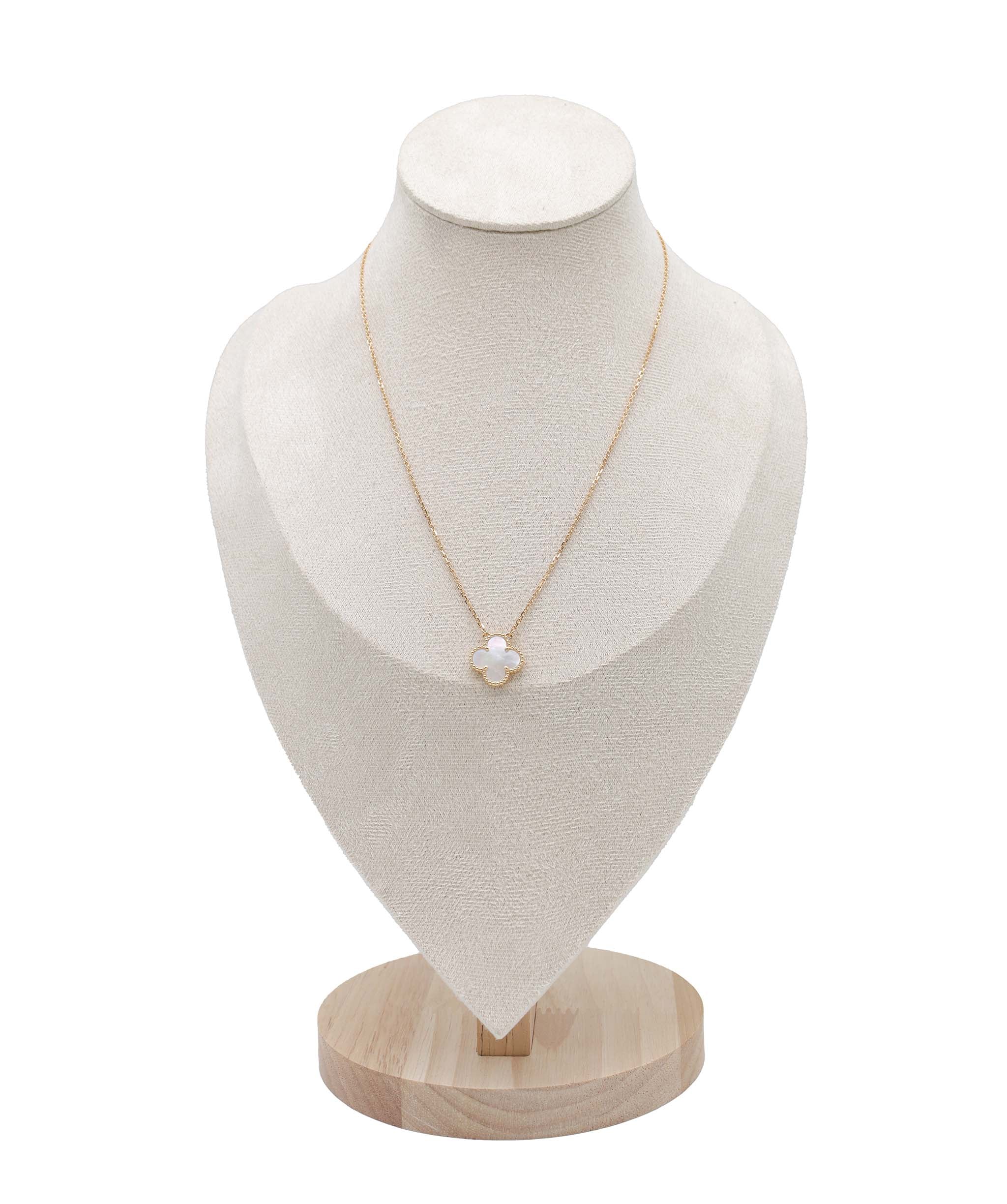 Van Cleef & Arpels Van Cleef & Arpels Vintage Alhambra Shell Necklace 42cm K18 YG 750 VCA Vintage Alhambra Van Cleef & Arpels DXBS4073