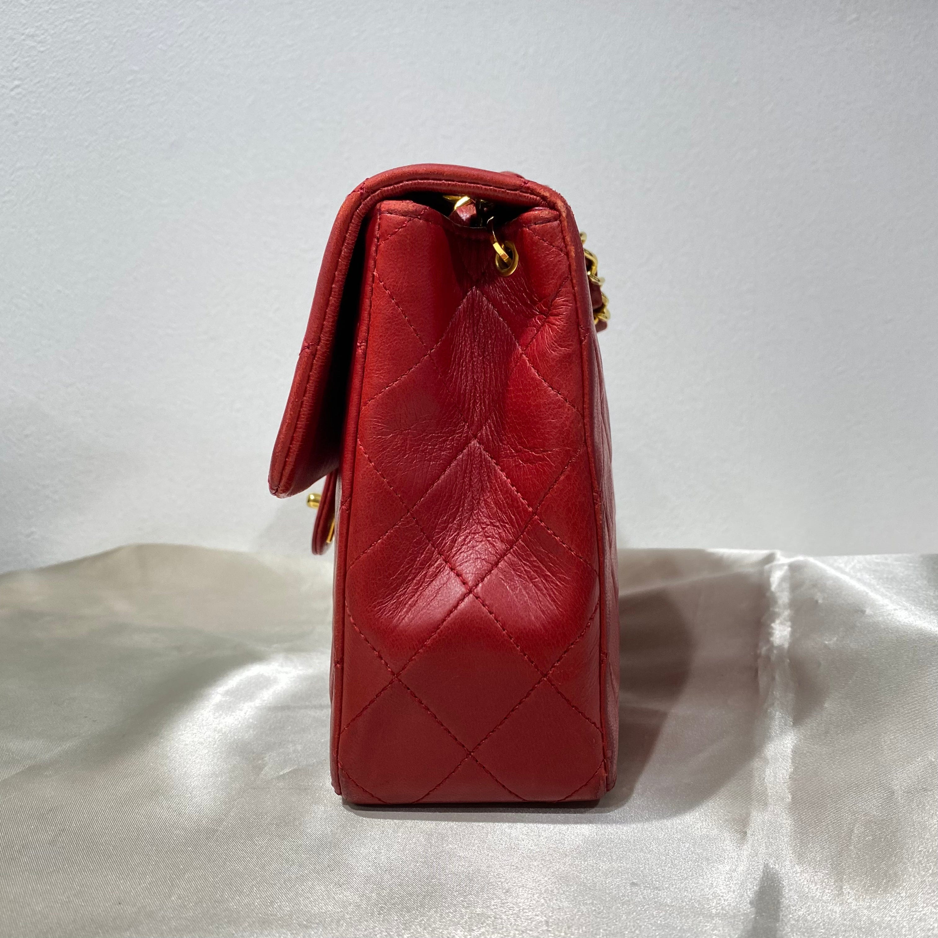 VINTAGE LOVER PURPOSE CHANEL VINTAGE MINI SQUARE 20 CHAIN SHOULDER BAG RED LAMB SKIN 90208101