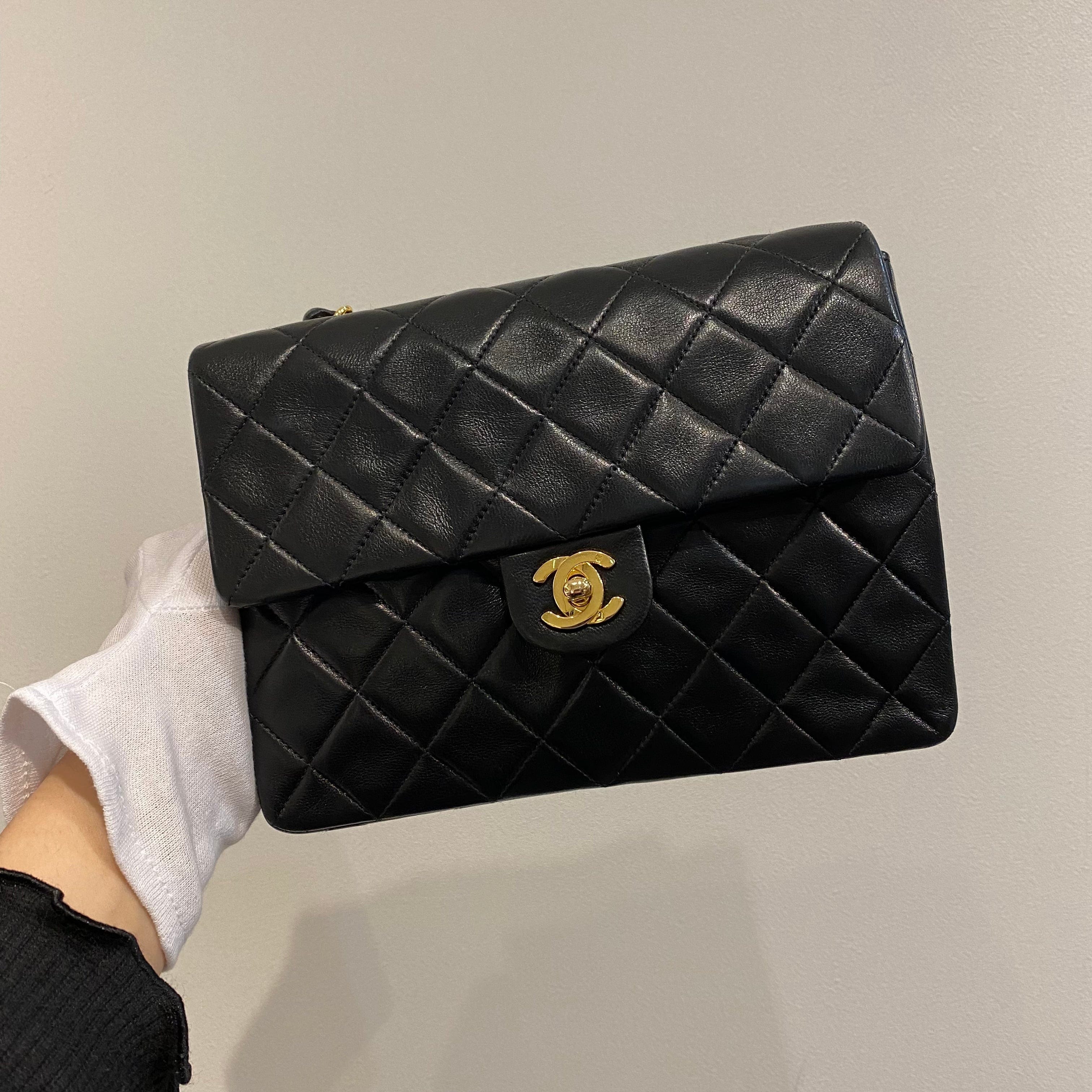 VINTAGE LOVER PURPOSE CHANEL VINTAGE MINI SQUARE 20 CHAIN SHOULDER BLACK LAMB SKIN 90209231