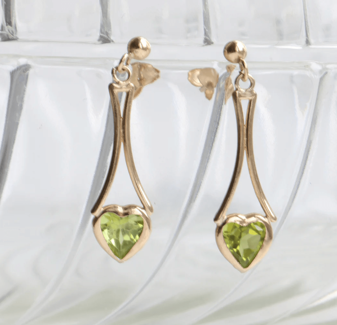 Willow 9CT GOLD VINTAGE HEART DROP PERIDOT EARRINGS ASC4873