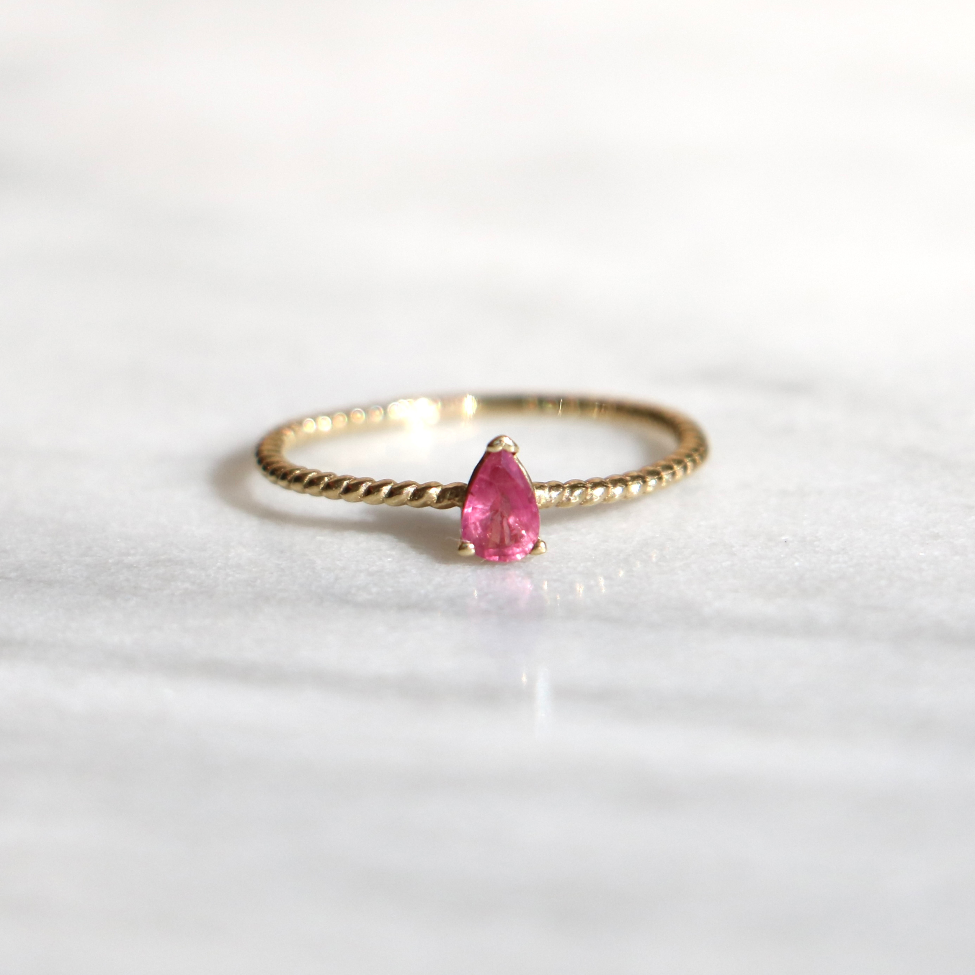 WillowFineJewellery 10ct Yellow Gold Pear Ruby Ring