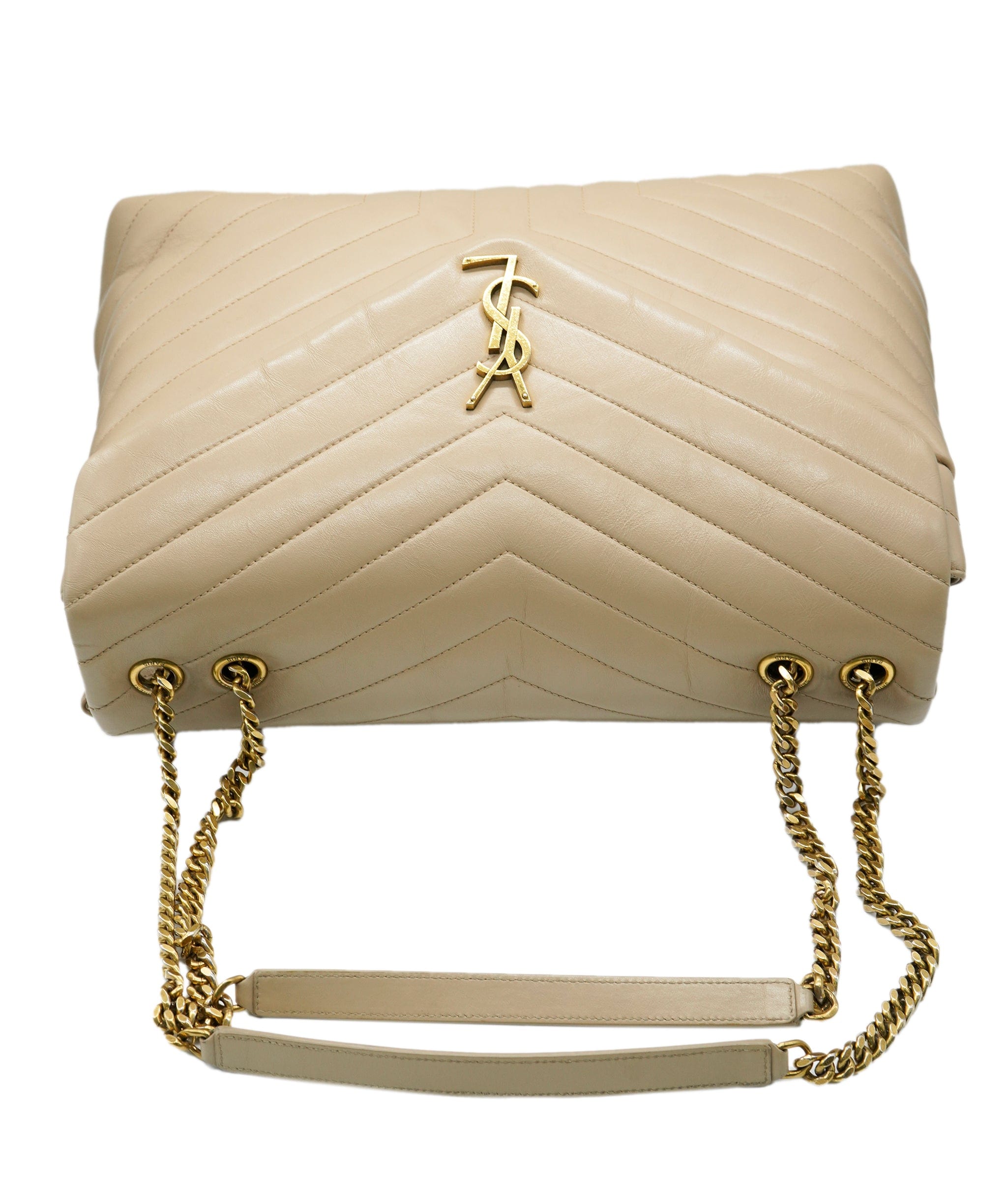 Yves Saint Laurent Saint Laurent Chevron Large Crossbody Bag With Box and dustbag  ALC2621