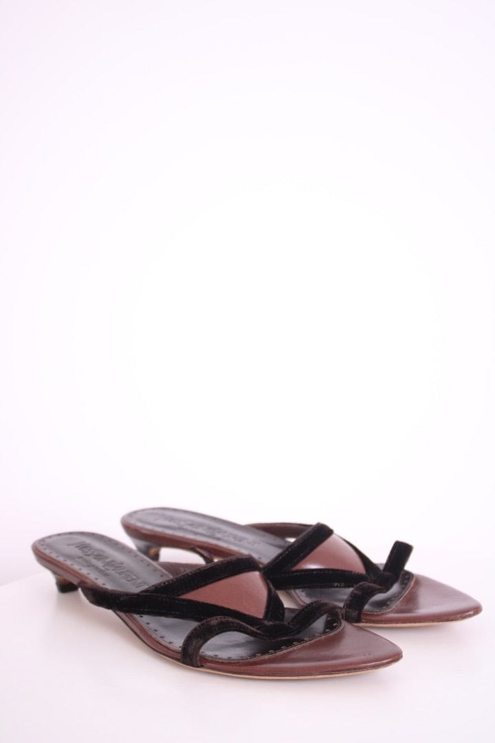 Yves Saint Laurent Yves Saint Laurent Kitten Heels Brown 37