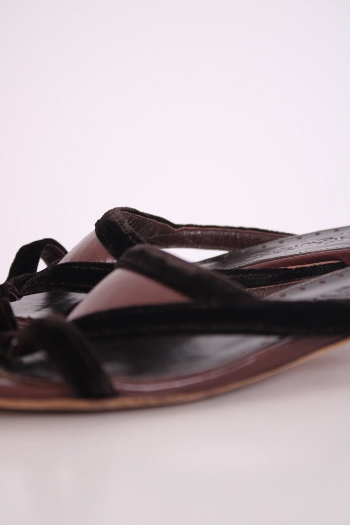 Yves Saint Laurent Yves Saint Laurent Kitten Heels Brown 37