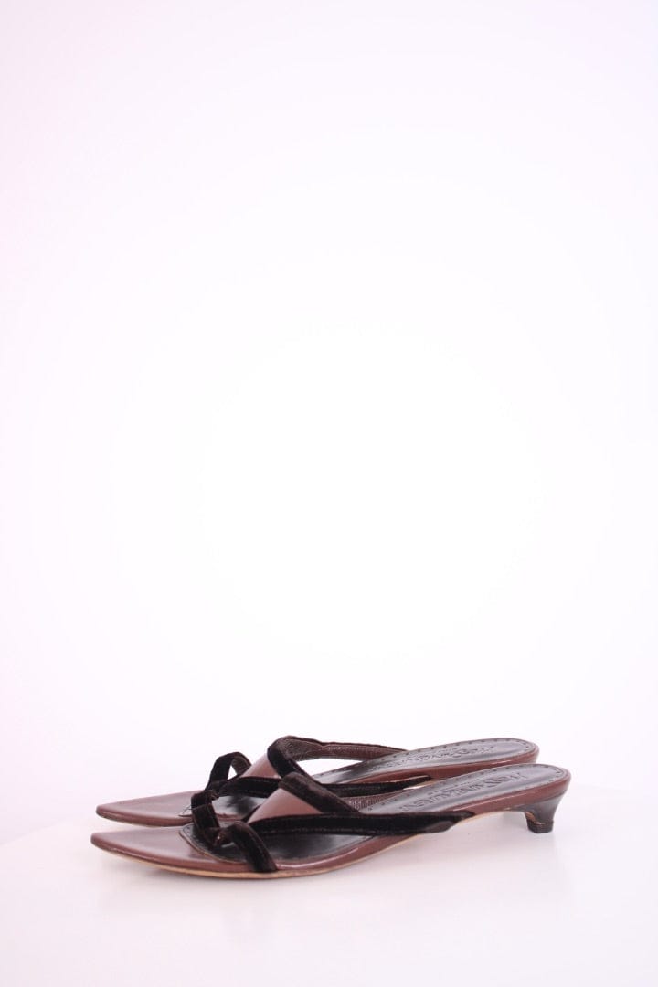 Yves Saint Laurent Yves Saint Laurent Kitten Heels Brown 37