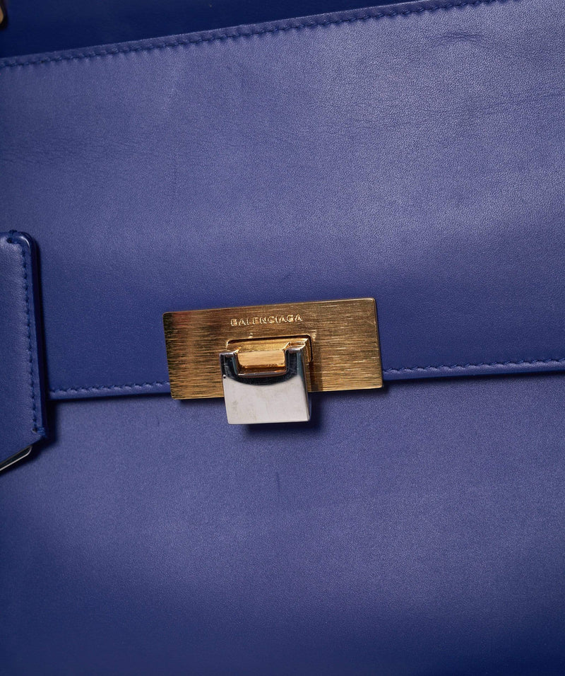 Balenciaga Balenciaga Blue top handle bag - ADL1137