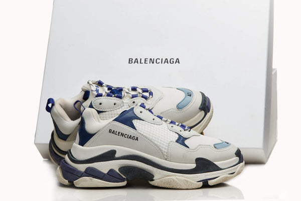 Balenciaga Balenciaga Triple S Sneakers