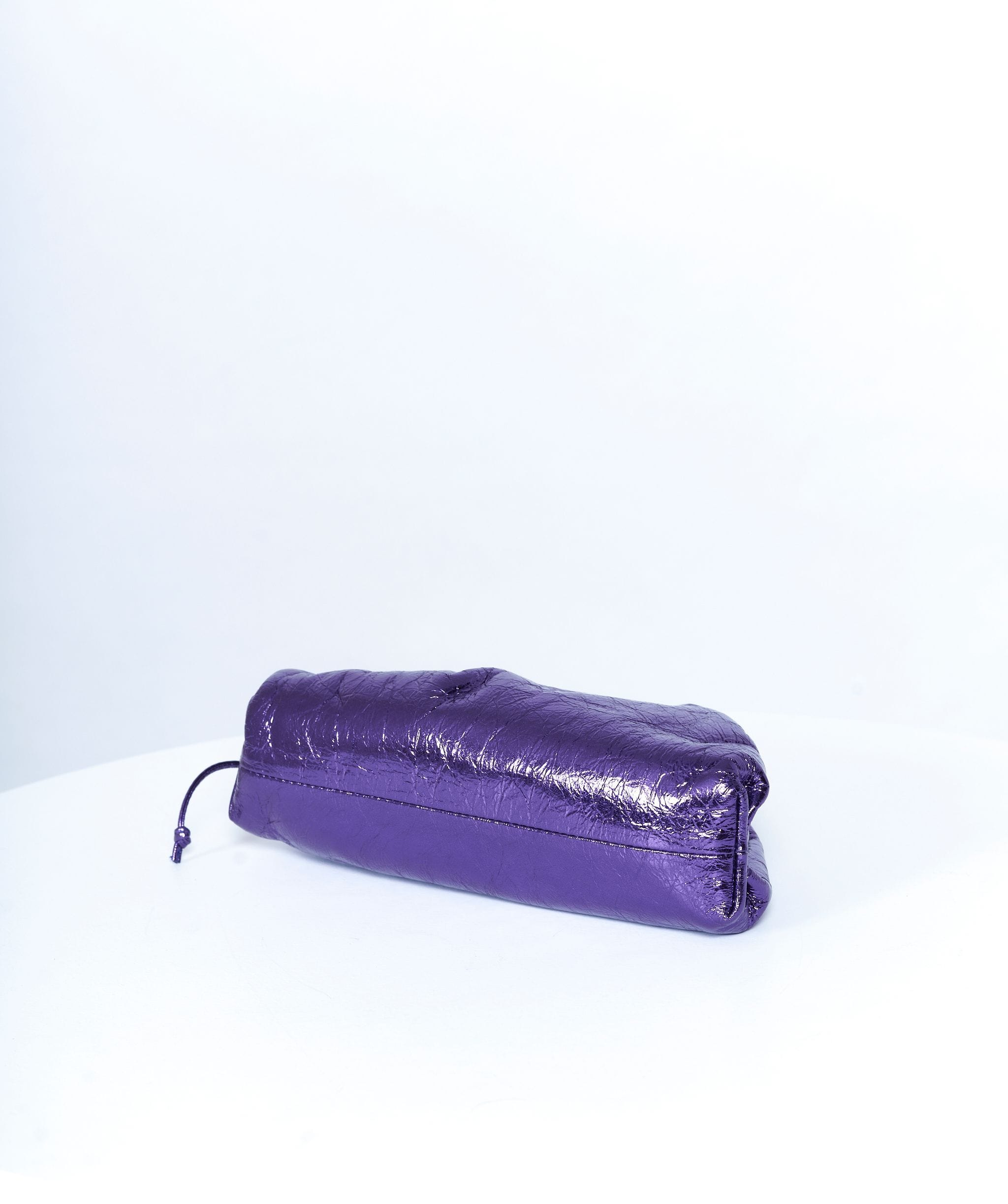 Bottega Bottega Veneta metalic purple pouch