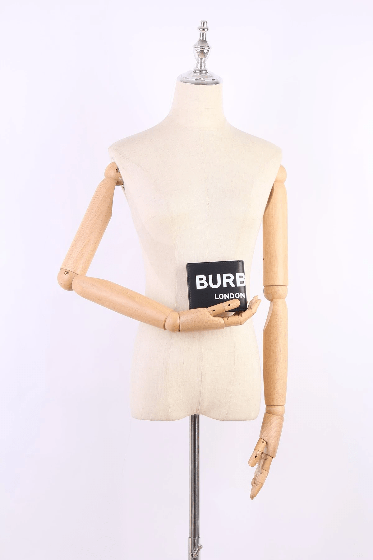 Burberry Burberry Logo Leather Bi-Fold Wallet