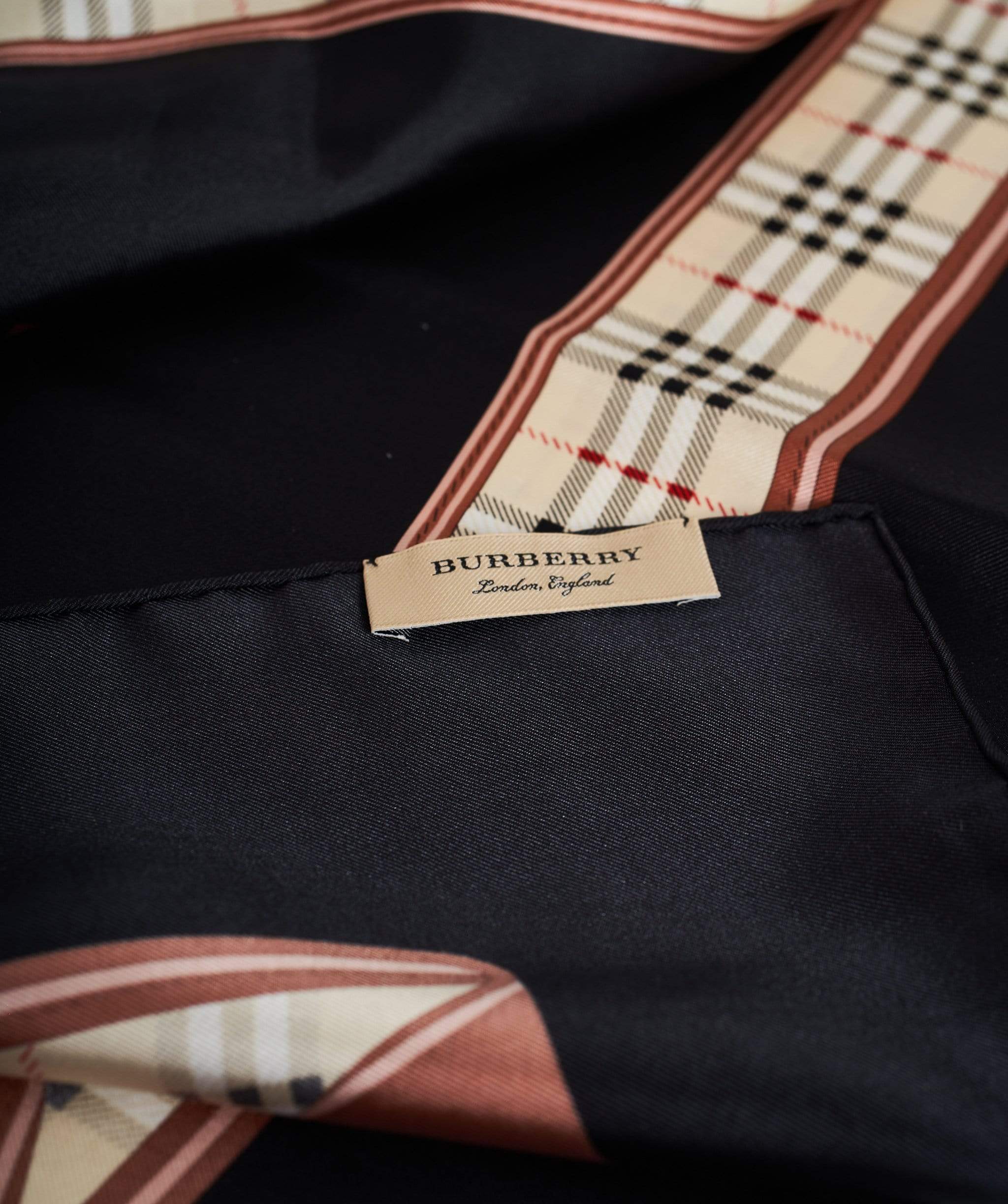 Burberry Burberry silk scarf - AWL1325