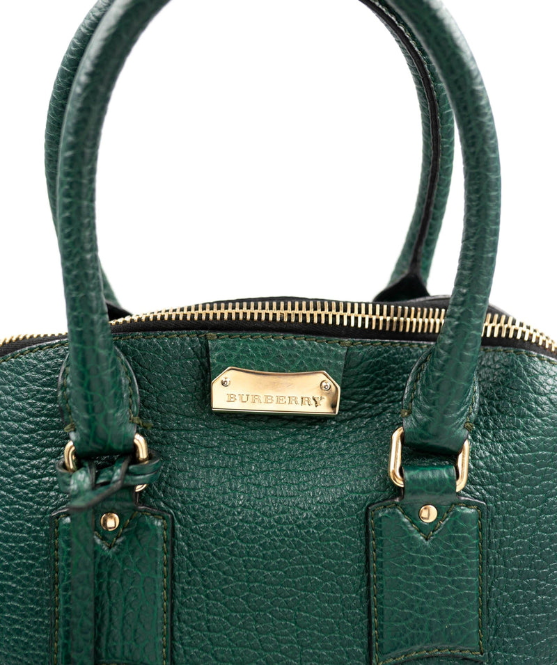 Burberry store purses green