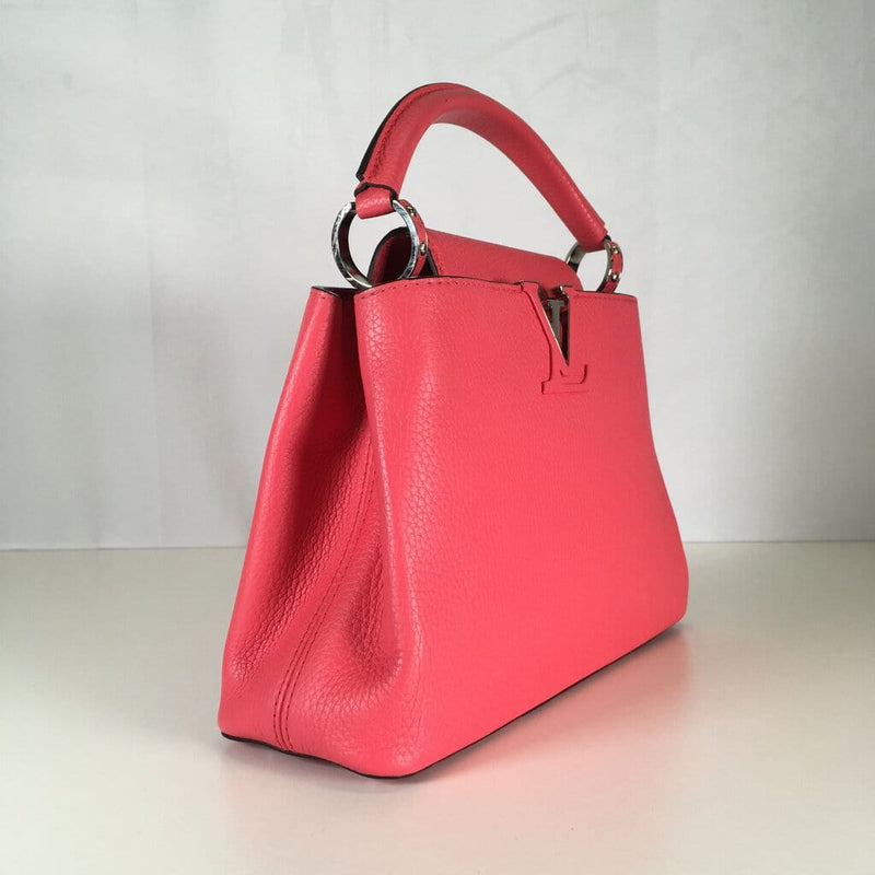 Louis Vuitton Capucines BB limited Edition Red Fur ref.144614 - Joli Closet