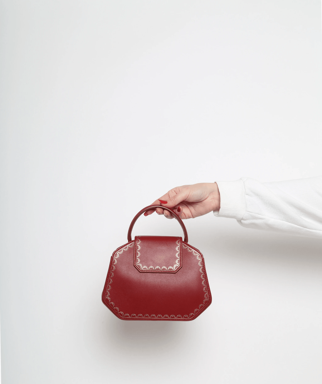 Cartier guirlande bag price best sale