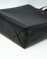 Celine Celine Black Bucket bag with detachable strap - ADL1899