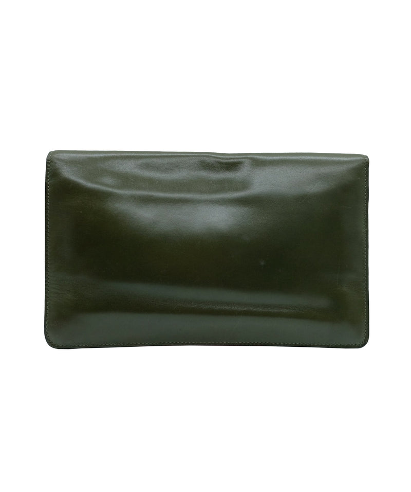 Celine Solo Bicolor Leather Clutch Bag (SHG-25911) – LuxeDH