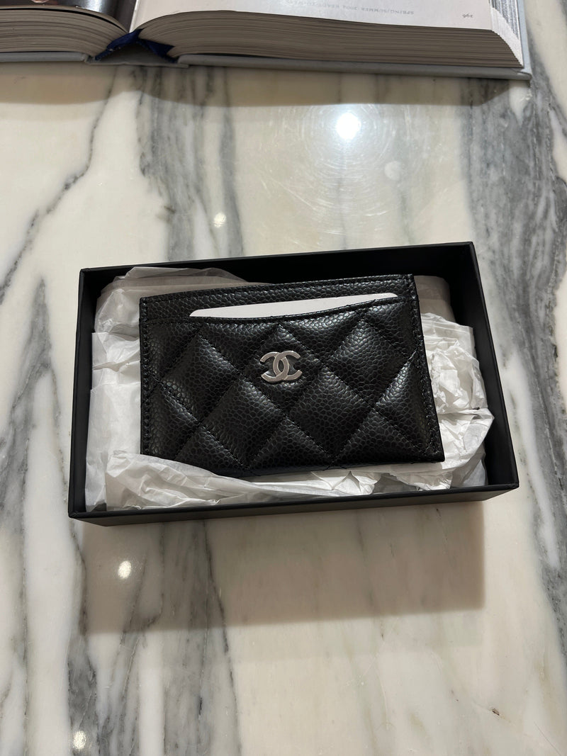 Chanel black caviar cardholder with SHW - AJL0066 – LuxuryPromise