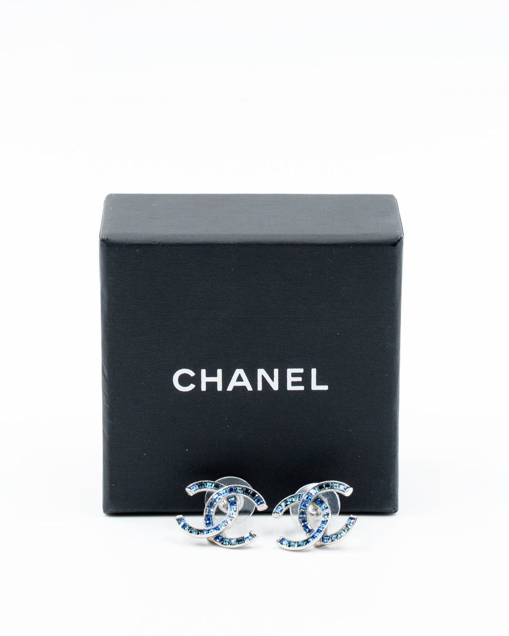 Chanel Blue Diamante CC Stud Earrings AGC1145 – LuxuryPromise