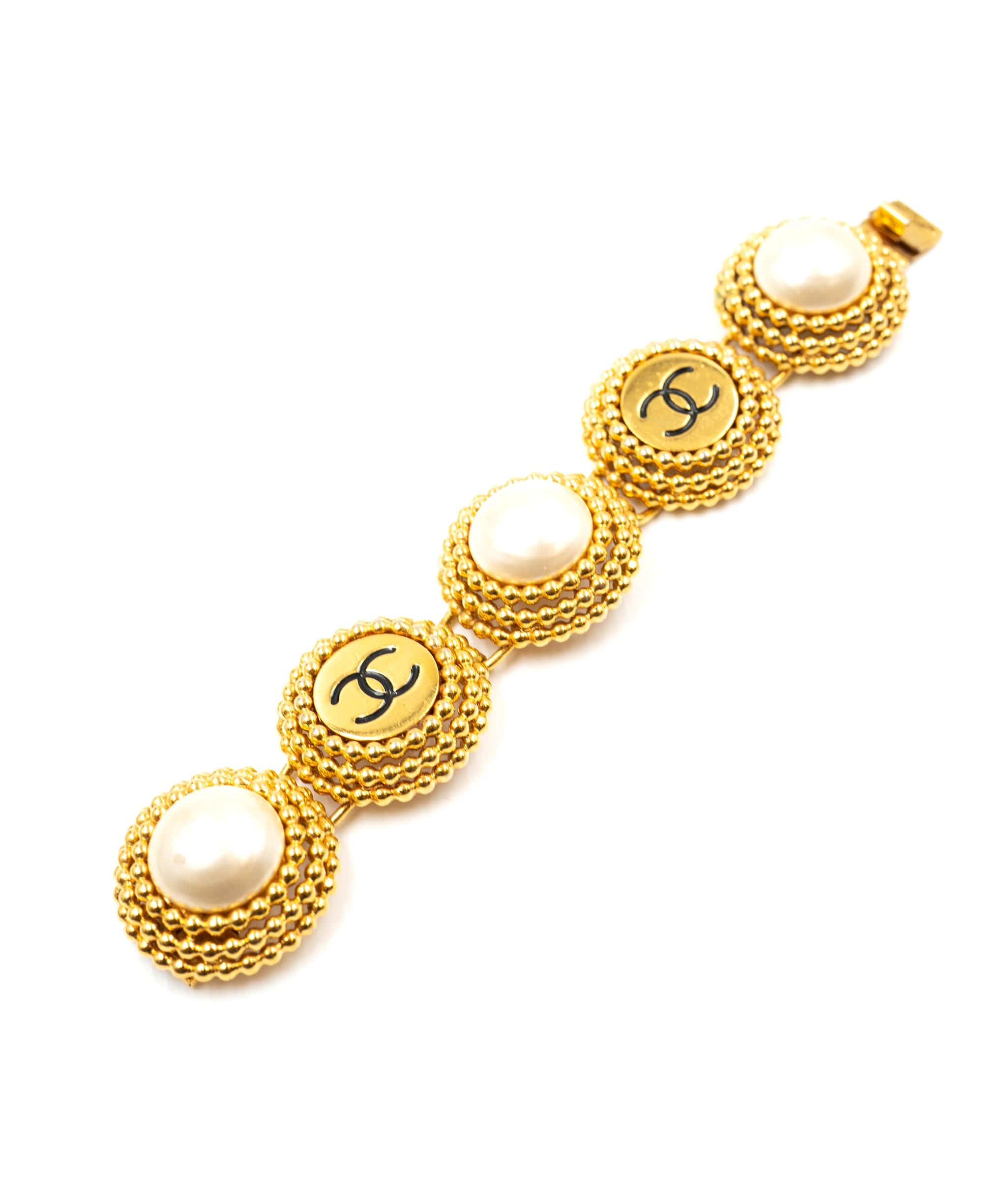 Chanel Chanel bracelet and earrings set - ASL3148