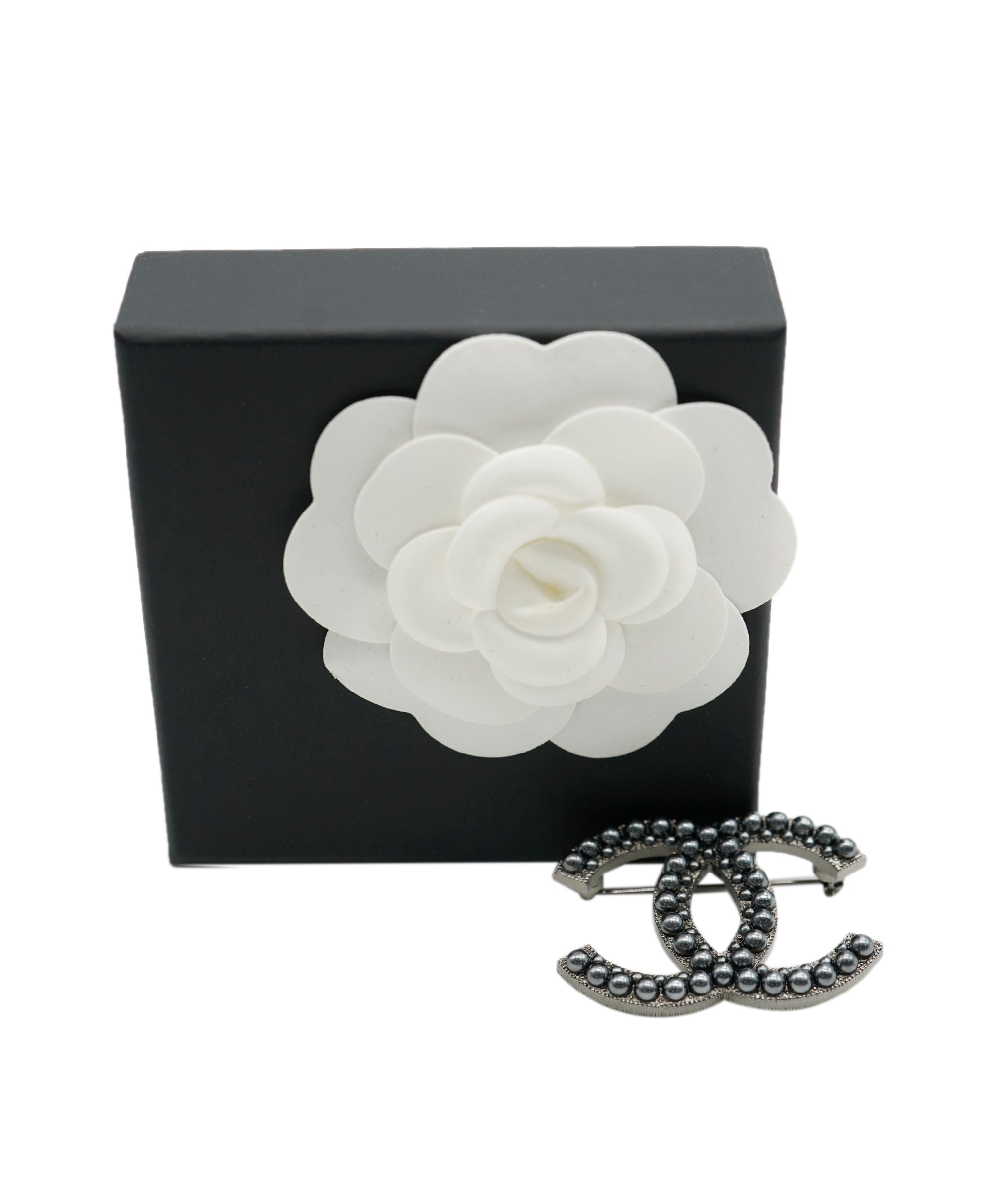 Chanel Chanel brooch ALL0400