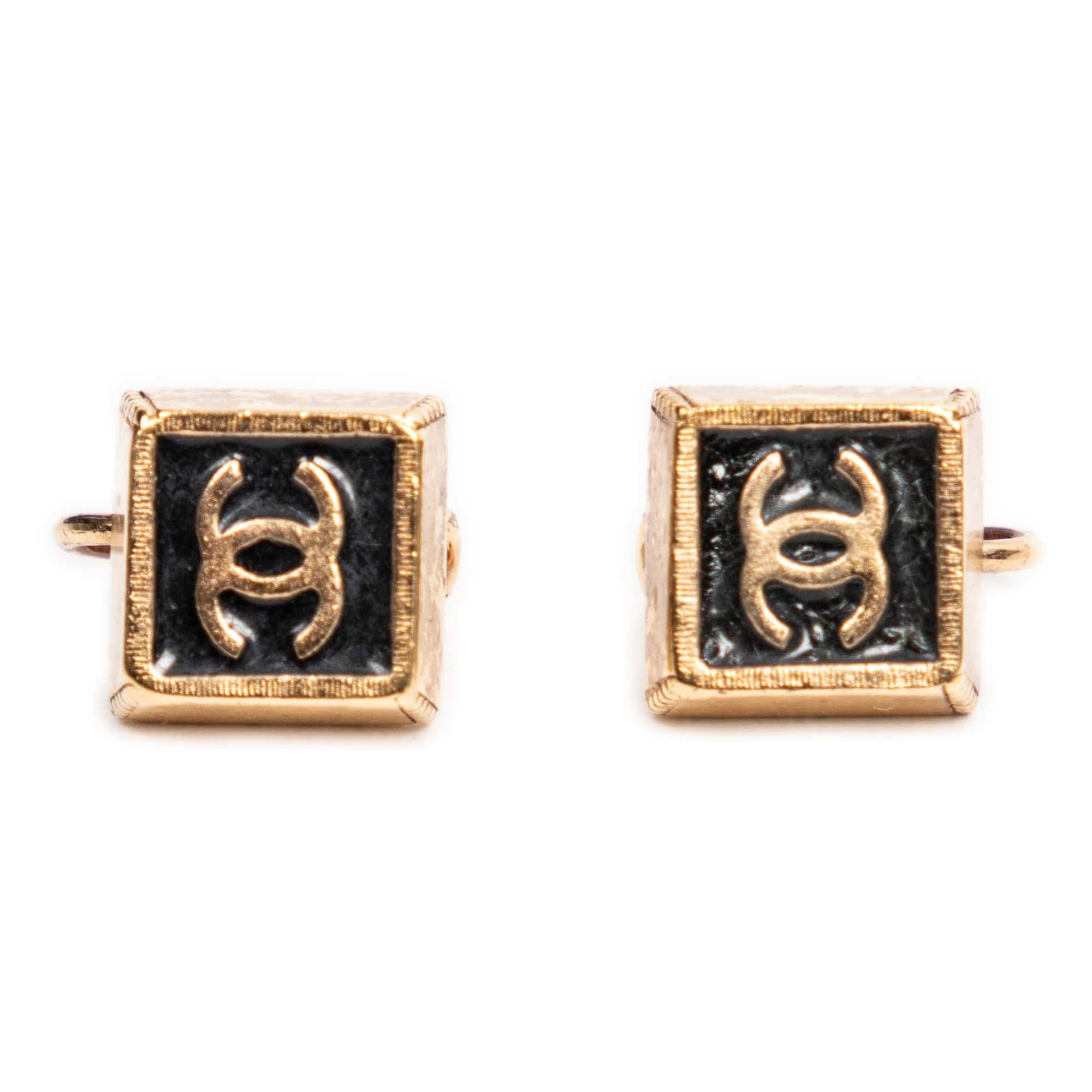 Chanel Chanel CC Clip-On Square Earrings - AWL4099