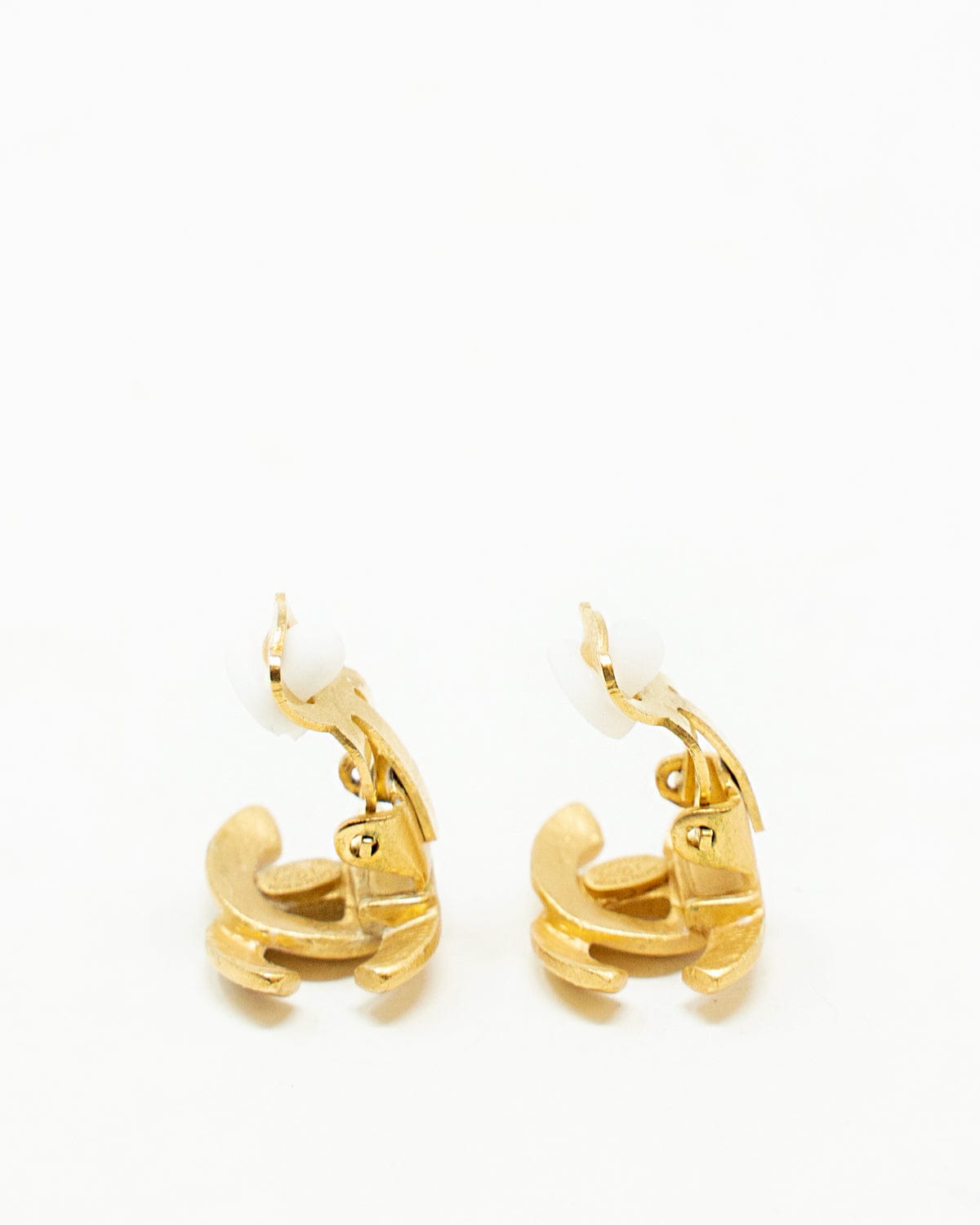 Chanel Chanel CC Logo Clip Earrings ASL3369