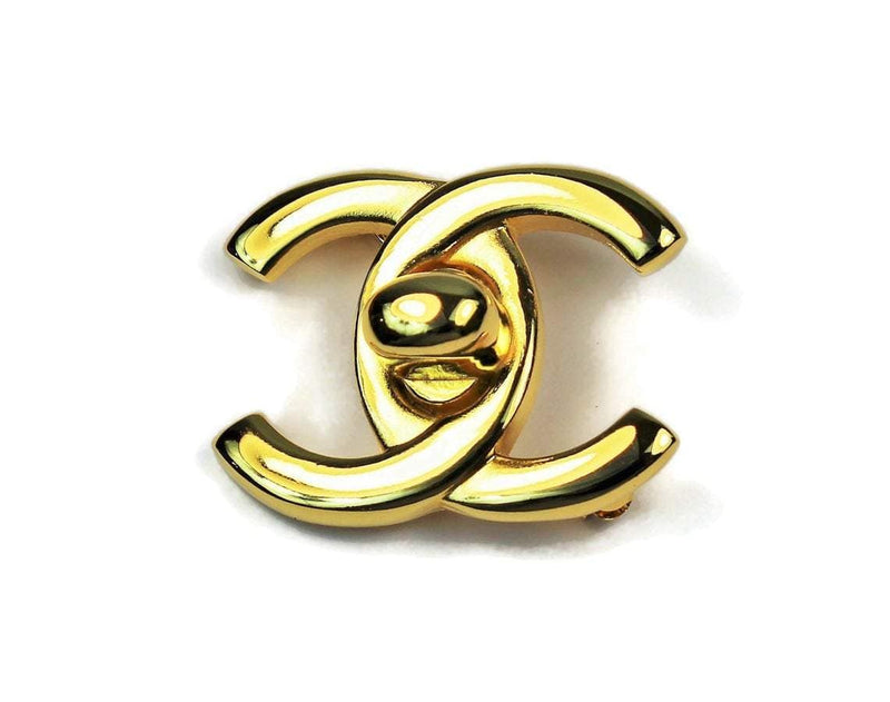 Chanel Chanel CC turnstile brooch