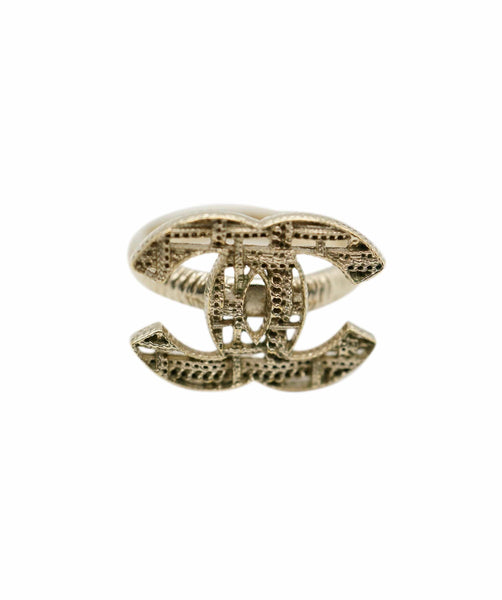 Chanel Champagne gold ring with cutout 'tweed' effect detail - AWL4188 –  LuxuryPromise