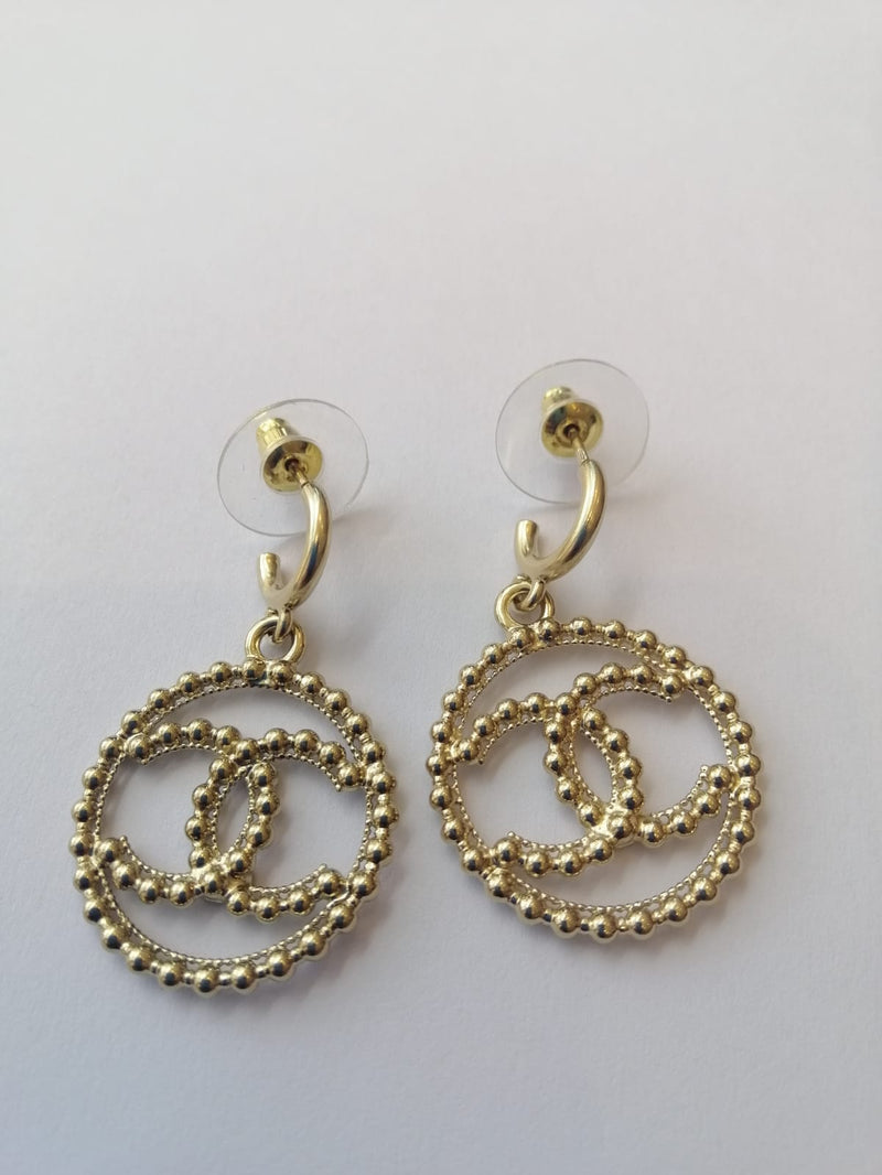 Chanel Drop Large CC Circle Earrings ASL3261 – LuxuryPromise