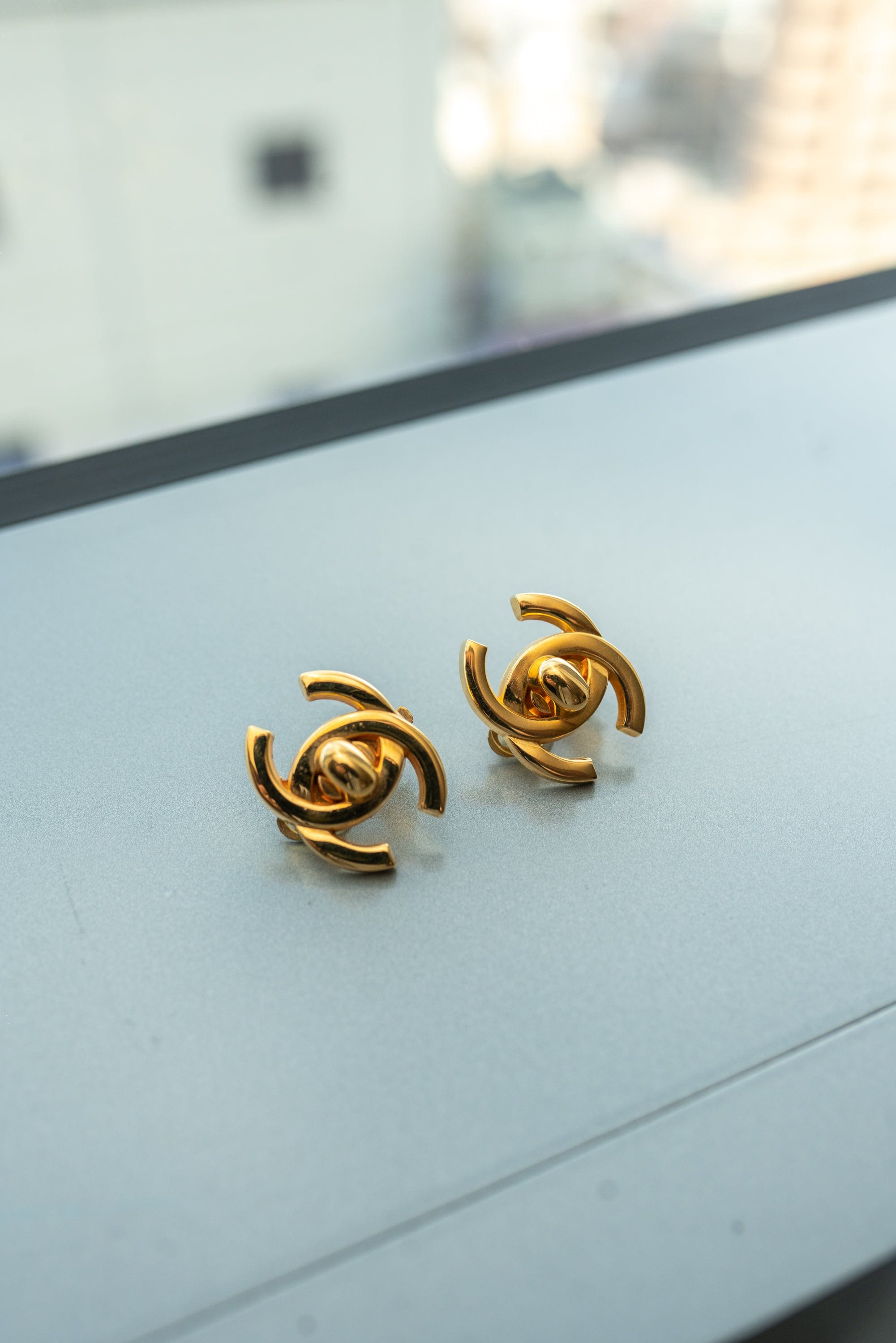 Chanel Chanel earrings 96P earrings ASL3436